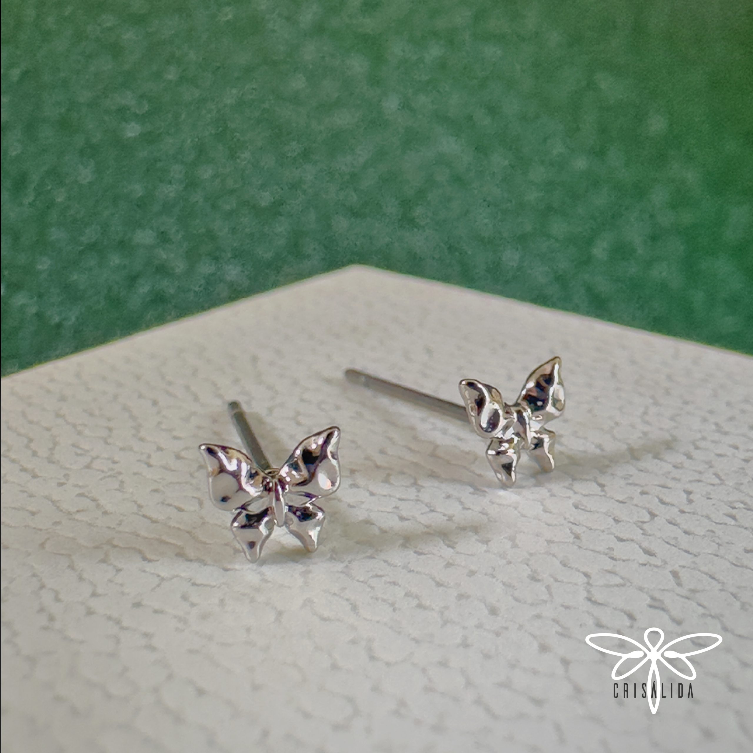 Aretes de mariposa