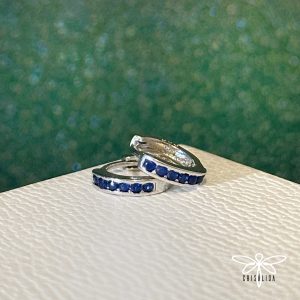 Argollas con piedras azules