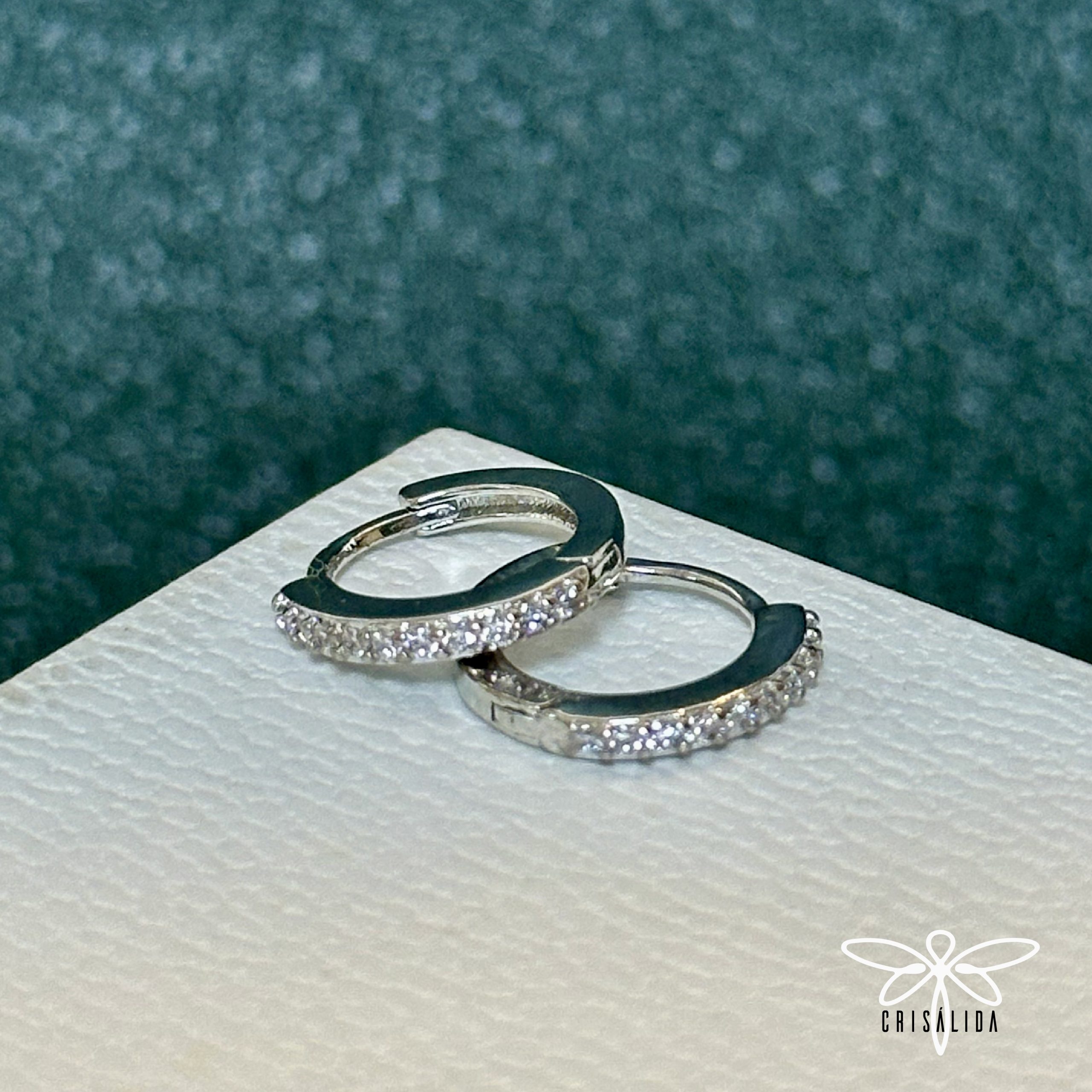 Argollas con piedritas