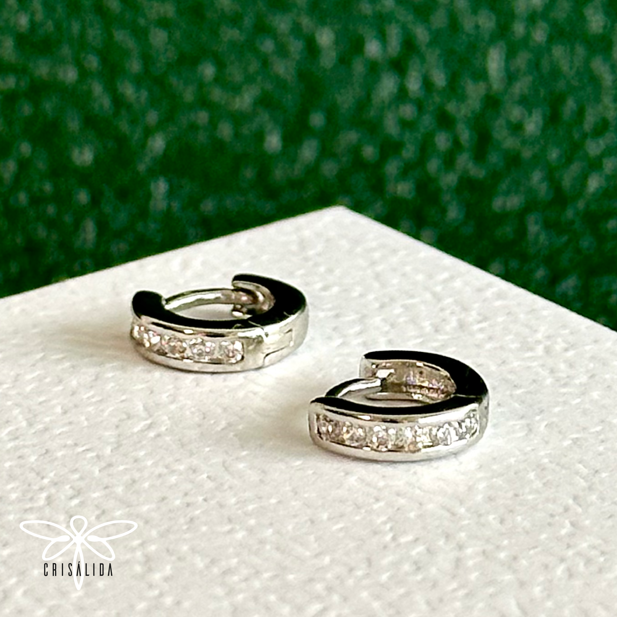 Argollas con piedras cristal