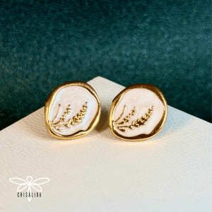 Aretes planos con espigas