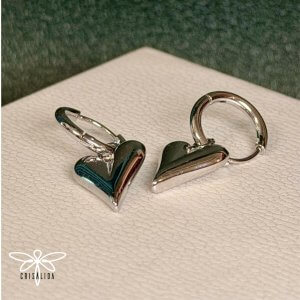 Argollas plateadas con corazón