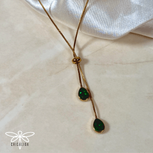 Collar con dos gotas piedra verde