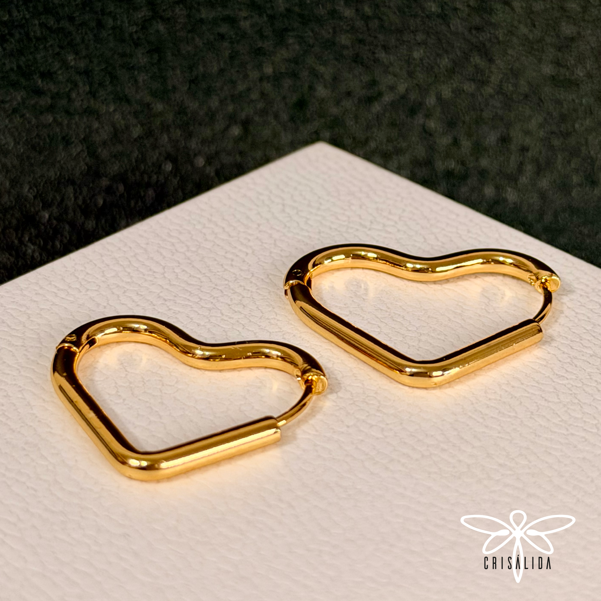 Argollas de corazón cerrado